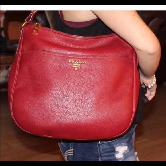 Prada zip-top hobo handbag💯authentic - Picture 5 of 5